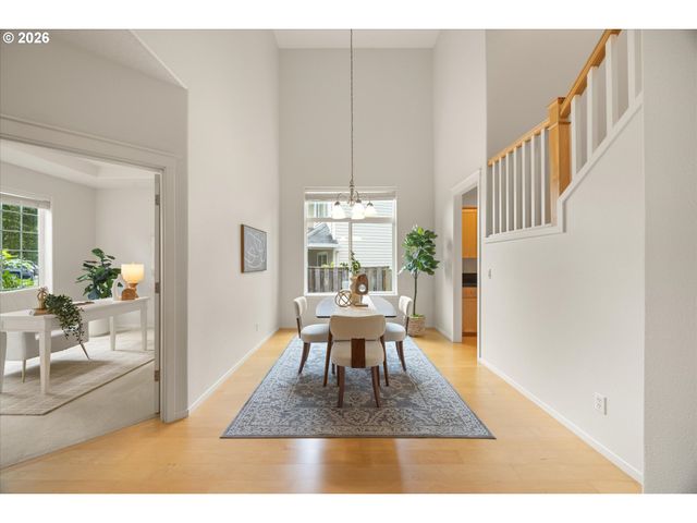 859 Ne RETFORD Ave, Hillsboro, OR 97124