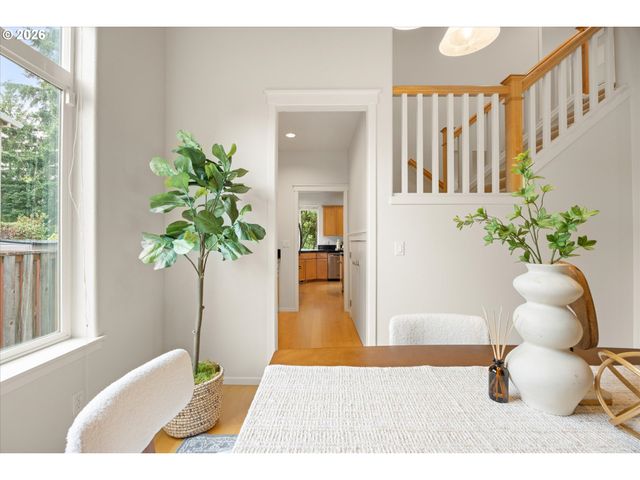 859 Ne RETFORD Ave, Hillsboro, OR 97124