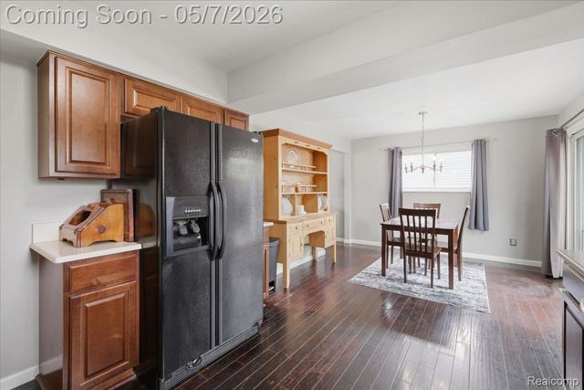 2735 N Williams Lake Road, Waterford Charter Township, MI 48329