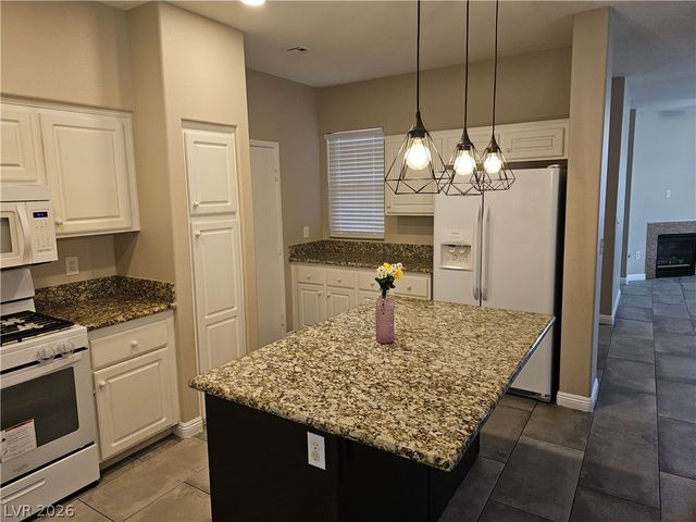 140 Samantha Rose Street, Henderson, NV 89012