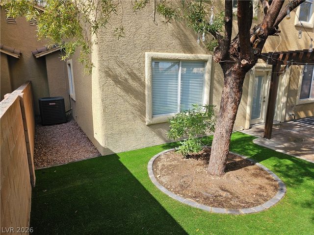 140 Samantha Rose Street, Henderson, NV 89012