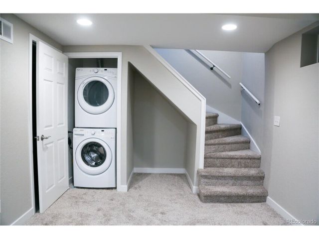 3290 Magnolia St, Denver, CO 80207