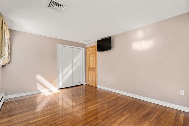 164 Lockland Ave, Framingham, MA 01701