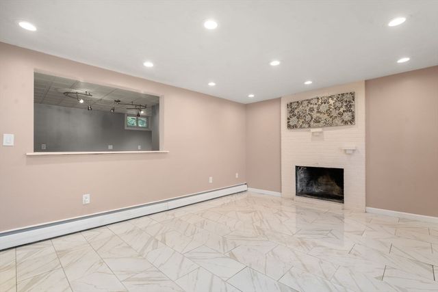 164 Lockland Ave, Framingham, MA 01701