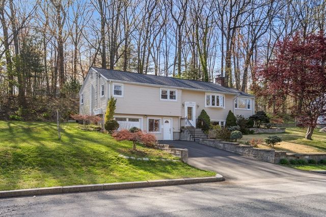 164 Lockland Ave, Framingham, MA 01701