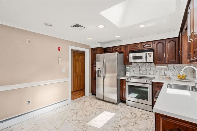 164 Lockland Ave, Framingham, MA 01701