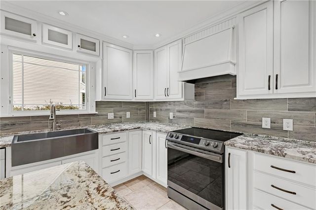 114 Runaway LN, Yorktown, VA 23692