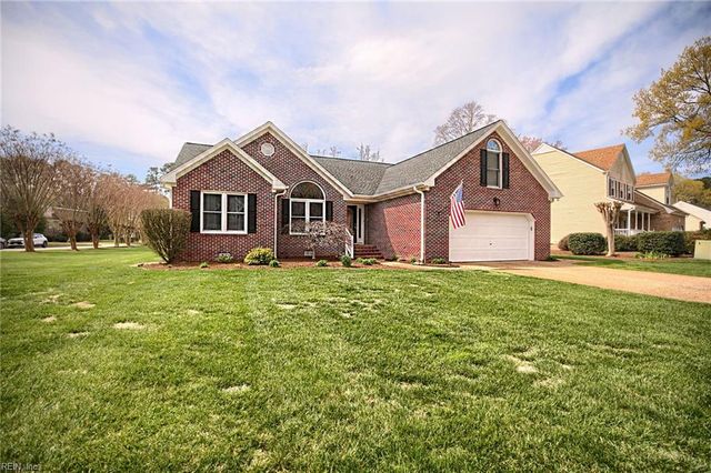 114 Runaway LN, Yorktown, VA 23692