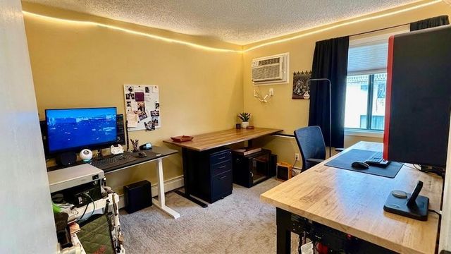 7352 72nd Lane N, Brooklyn Park, MN 55428
