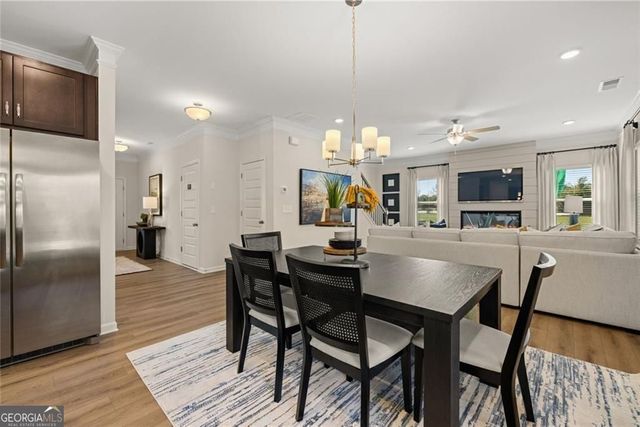 207 Oakmont Drive, Dallas, GA 30132