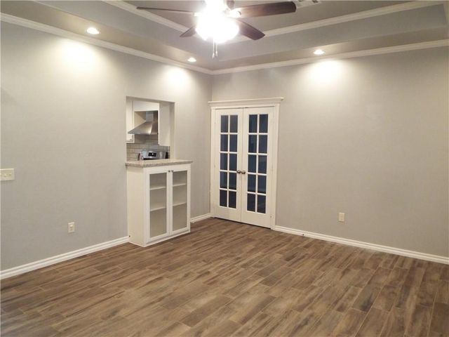 2829 Larkspur Road, Moore, OK 73160