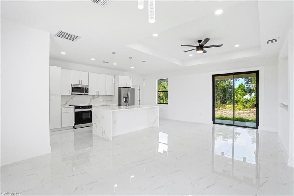 1919 Crawford AVE N, LEHIGH ACRES, FL 33971 — photo 5