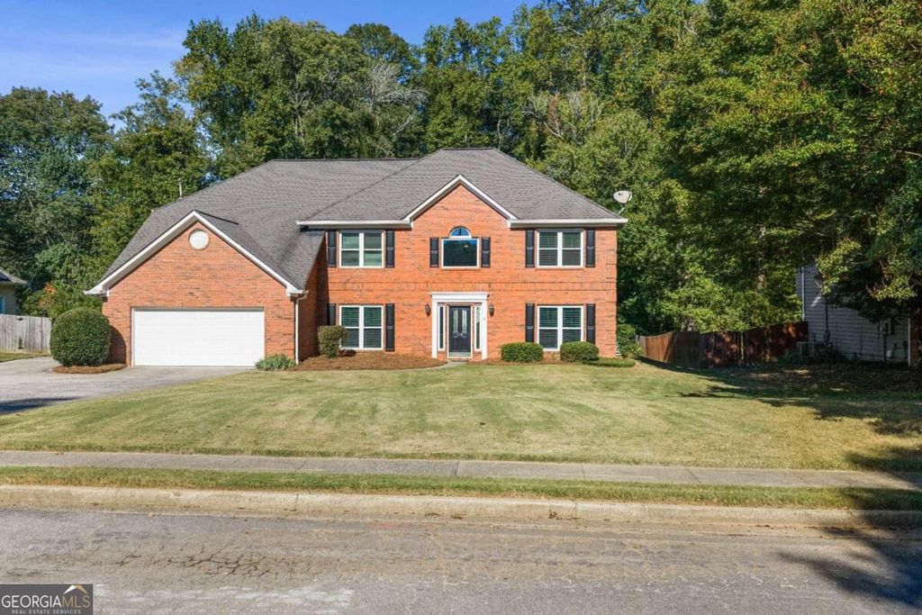 990 Allenbrook Lane, Roswell, GA 30075 — exterior