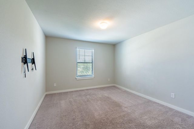 147 Waterside RD A, Buda, TX 78610