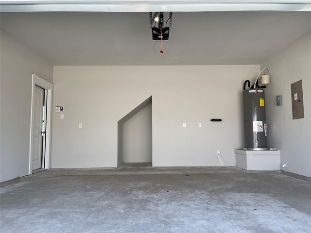 147 Waterside RD A, Buda, TX 78610