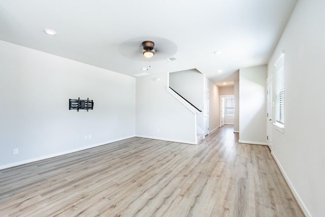 147 Waterside RD A, Buda, TX 78610