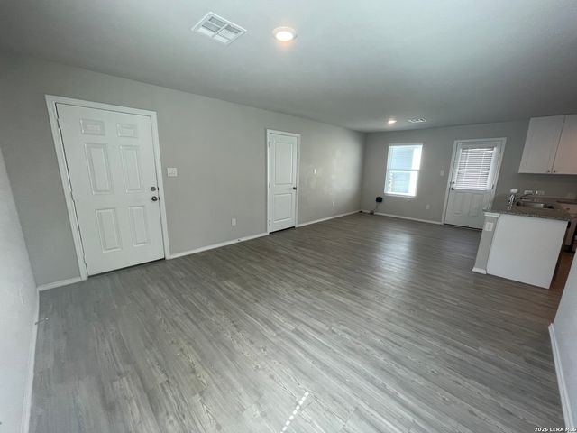 7214 Cultivator Way, San Antonio, TX 78252