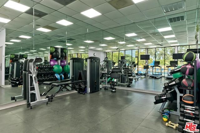 2170 Century Park East 1507, Los Angeles, CA 90067