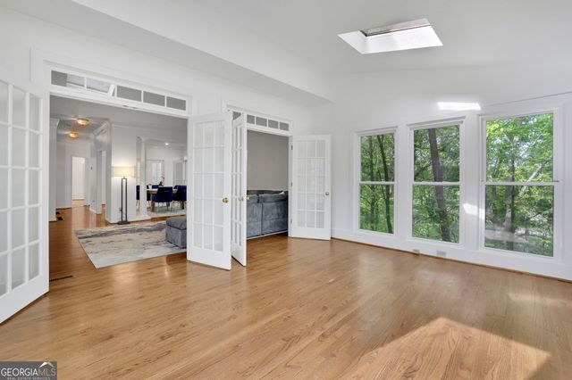 2588 Oakwood Way SE, Smyrna, GA 30080