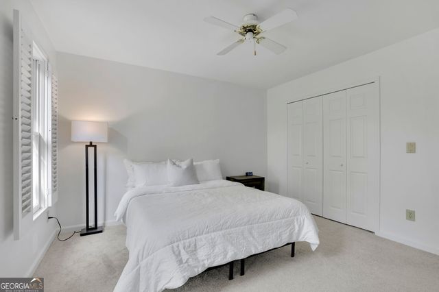 2588 Oakwood Way SE, Smyrna, GA 30080