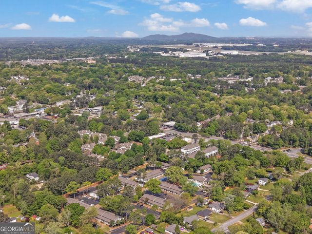 2588 Oakwood Way SE, Smyrna, GA 30080