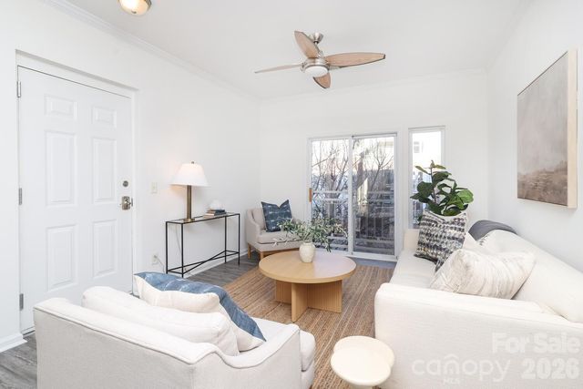 518 Donatello Avenue, Charlotte, NC 28205