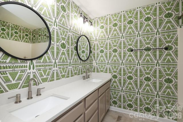 518 Donatello Avenue, Charlotte, NC 28205