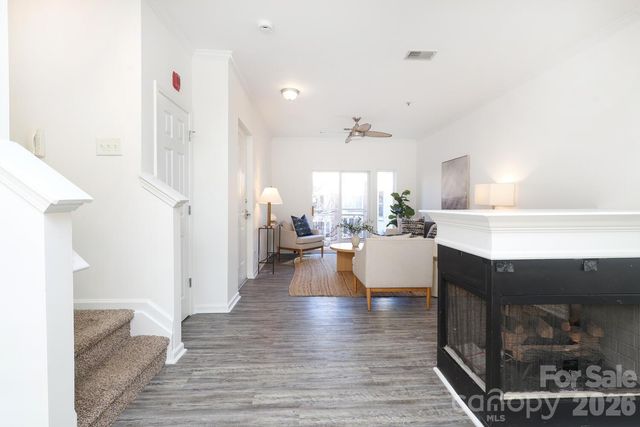 518 Donatello Avenue, Charlotte, NC 28205