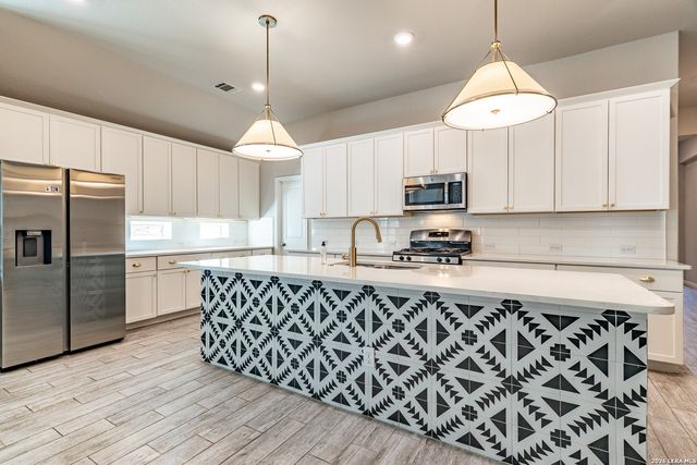 12060 Pitcher Rd, San Antonio, TX 78253