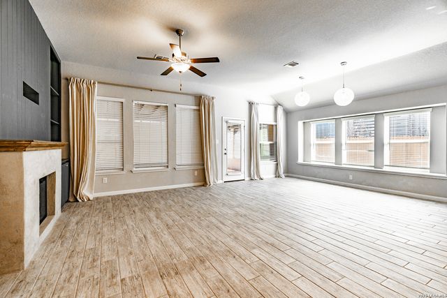 12060 Pitcher Rd, San Antonio, TX 78253