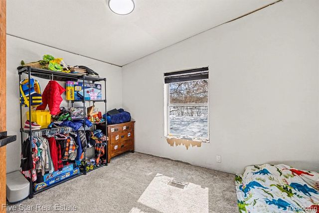 7368 Vassar Road, Otisville, MI 48463