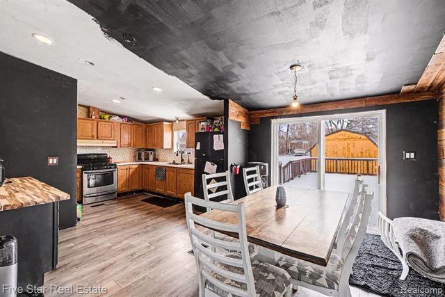 7368 Vassar Road, Otisville, MI 48463