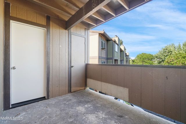 2085 Highview Court APT 1, Reno, NV 89512