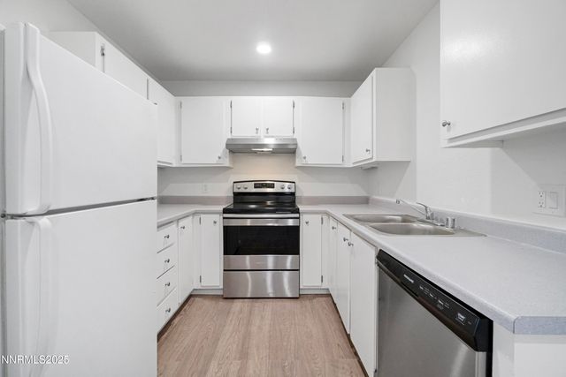 2085 Highview Court APT 1, Reno, NV 89512