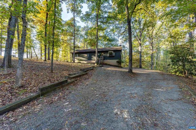 210 PASTURE LN, Stanardsville, VA 22973