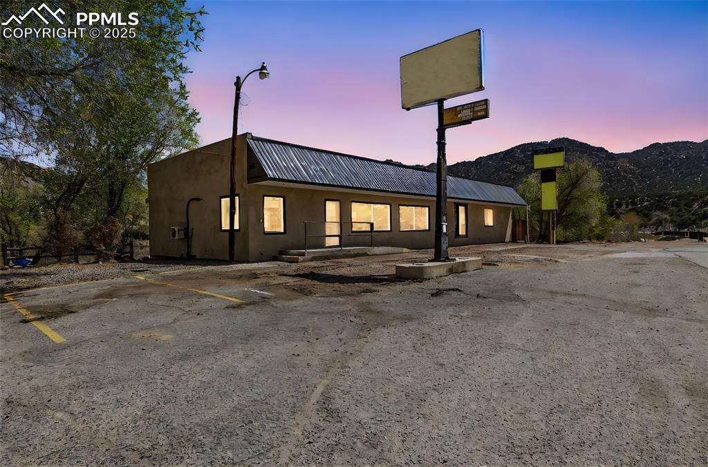 27077 Highway 50, Cotopaxi, CO 81223 — photo 2