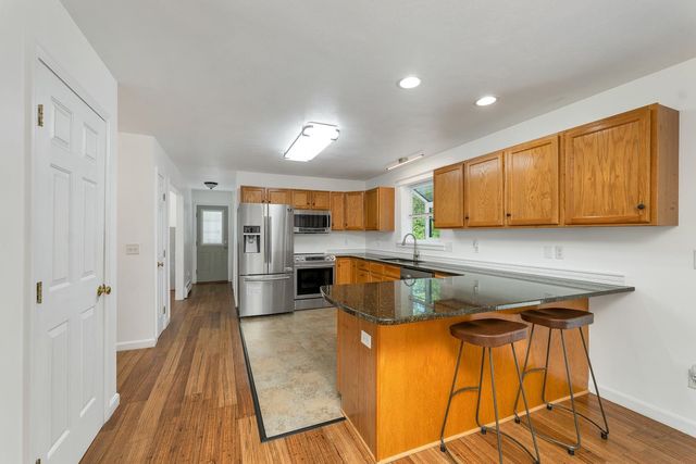 37 Cherub Drive, Farmington, NH 03835