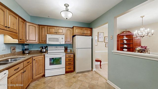 814 Washburn Ave APT 20, Louisville, KY 40222