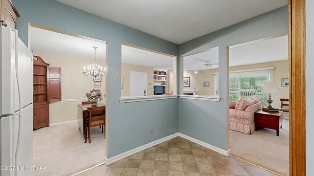 814 Washburn Ave APT 20, Louisville, KY 40222