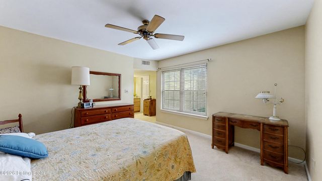 814 Washburn Ave APT 20, Louisville, KY 40222