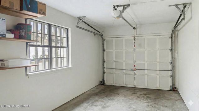 814 Washburn Ave APT 20, Louisville, KY 40222