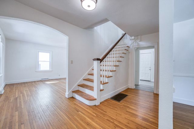 669 South Mccann Avenue, Springfield, MO 65804