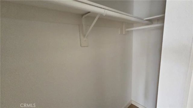 8601 International 249, Canoga Park, CA 91304