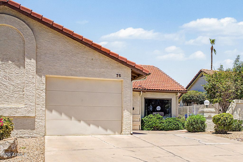 542 S HIGLEY Road 75, Mesa, AZ 85206 — photo 2