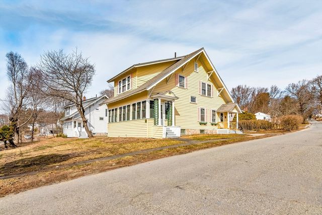 219 Pelham Street, Methuen, MA 01844