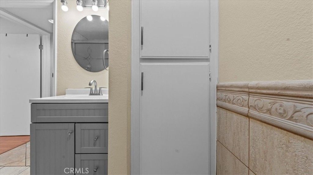 Image 12 of property listing at 15000 Downey Avenue 135, Paramount, CA 90723