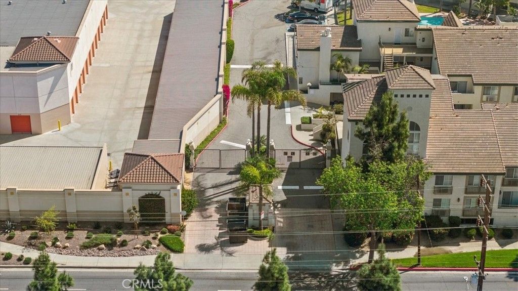 Image 19 of property listing at 15000 Downey Avenue 135, Paramount, CA 90723