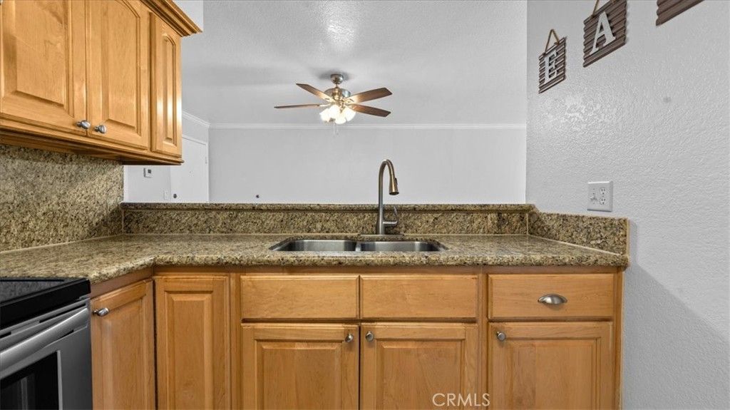 Image 6 of property listing at 15000 Downey Avenue 135, Paramount, CA 90723