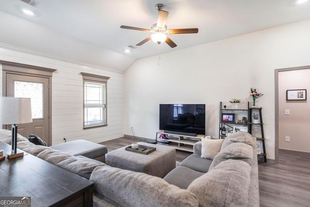 96 Santangelo Court, Warner Robins, GA 31093