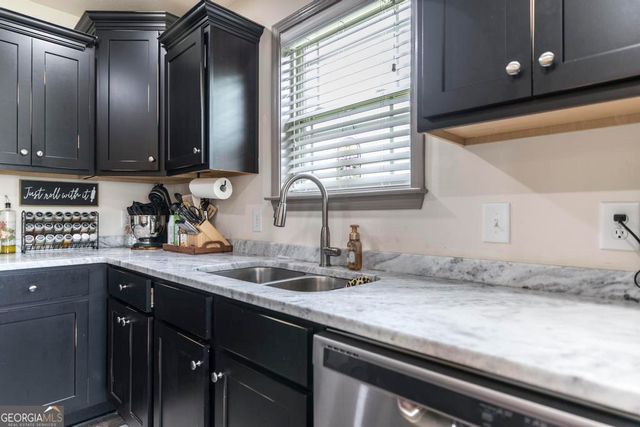 96 Santangelo Court, Warner Robins, GA 31093